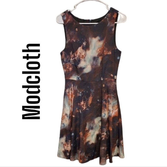 Coolest Modcloth Fervour Galaxy Print Dress size small - Picture 1 of 8